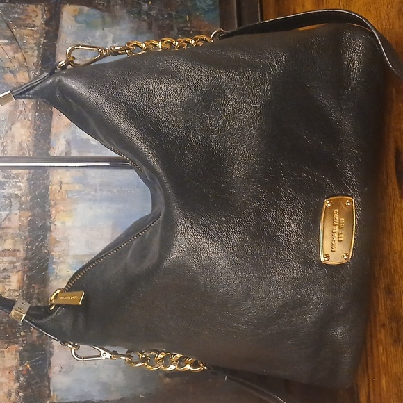 Michael Kors Black Bedford Leather Shoulder/Crossbody/ Handbag - Picture 4 of 15